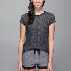Lululemon Retreat Tee